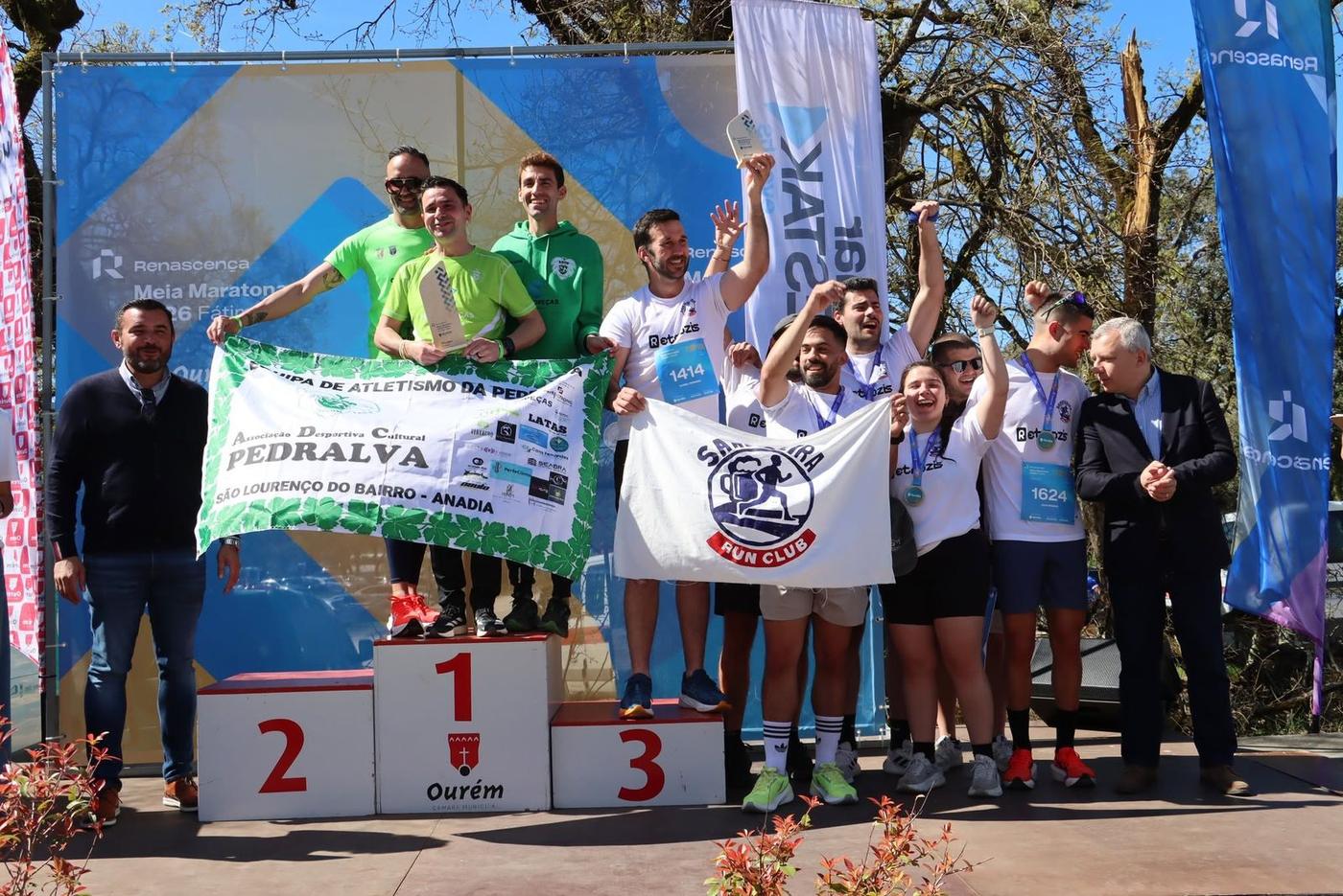 Pódio de equipas · Meia Maratona de Fátima 2026
